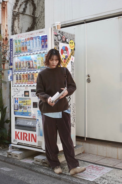 ベロアラインルーズパンツ